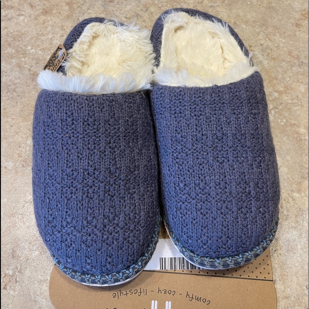 GaaHuu Textured Knit Clog Slipper Women's Slipper Size Medium 7/8